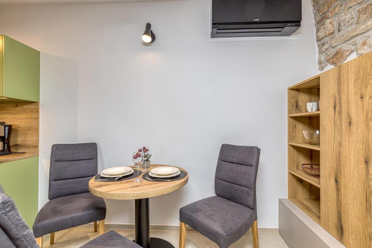 מלון ורסאר Casa Maslina מראה חיצוני תמונה